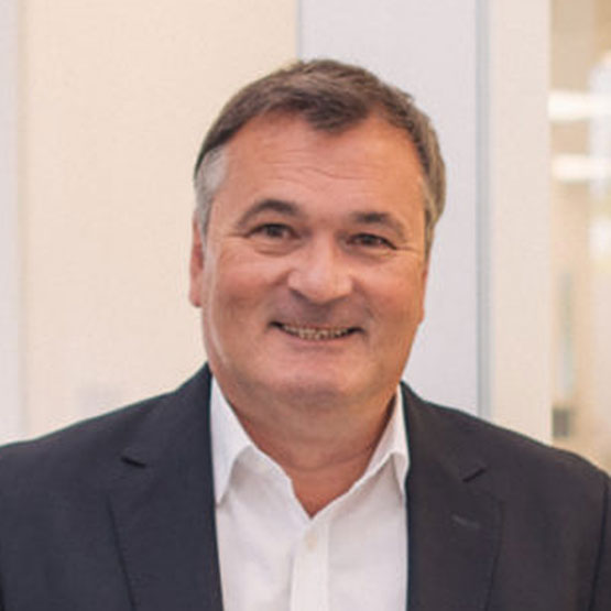 F.Schiwek F.Schiwek